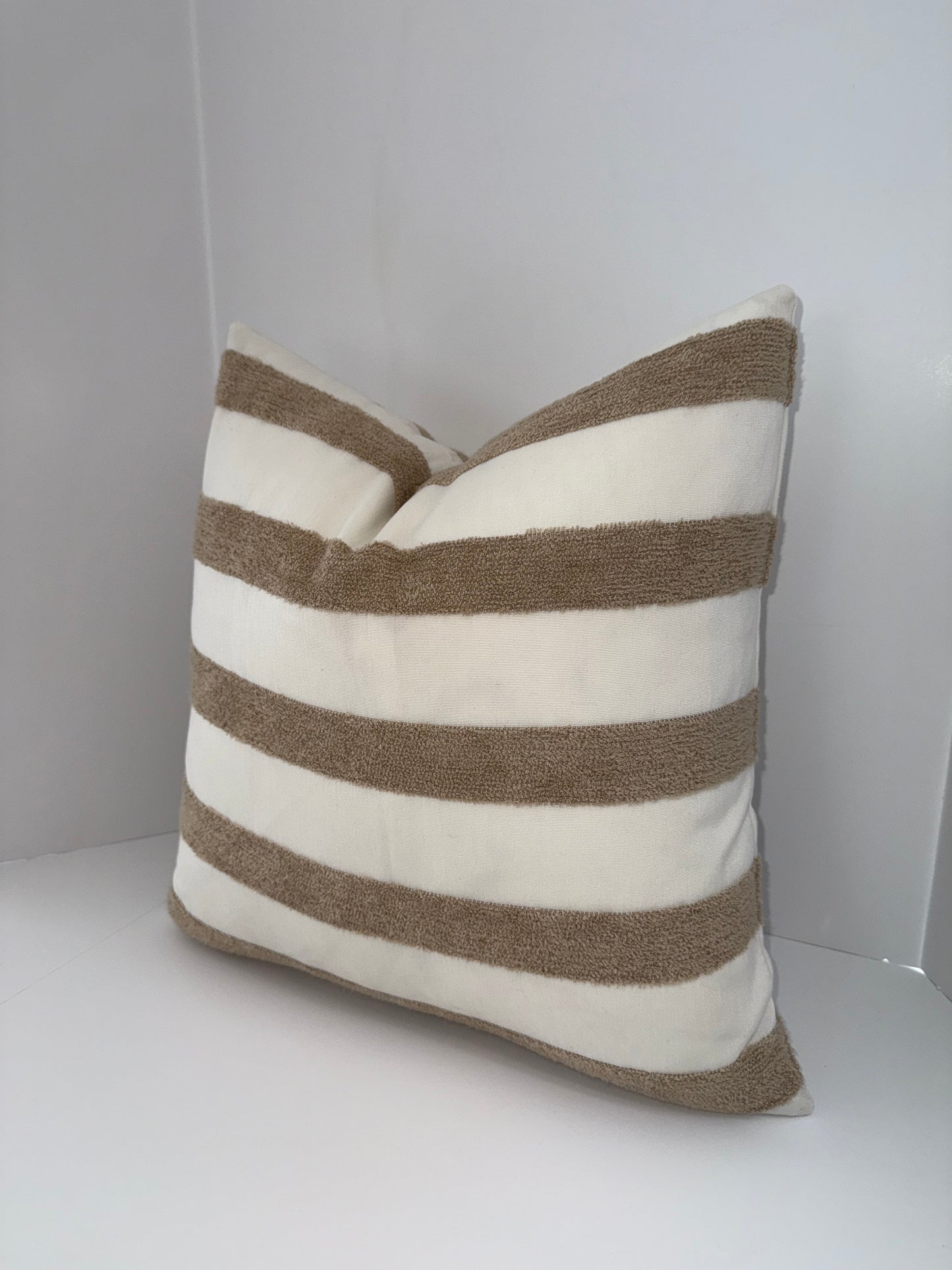 Riccia Beige